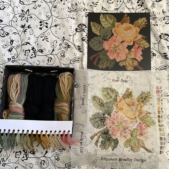 Elizabeth Bradley mini kit Rose Posy vintage. - Picture 2 of 2